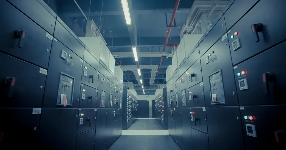 Senators strike a permitting deal—and tell data centers to pay for the grid