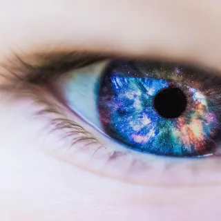 A contact lens